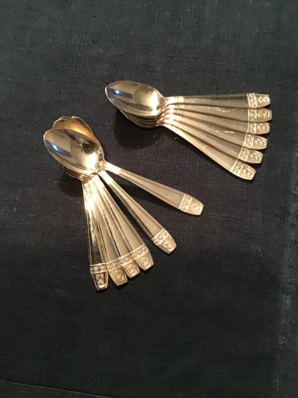 12 cuillères à moka