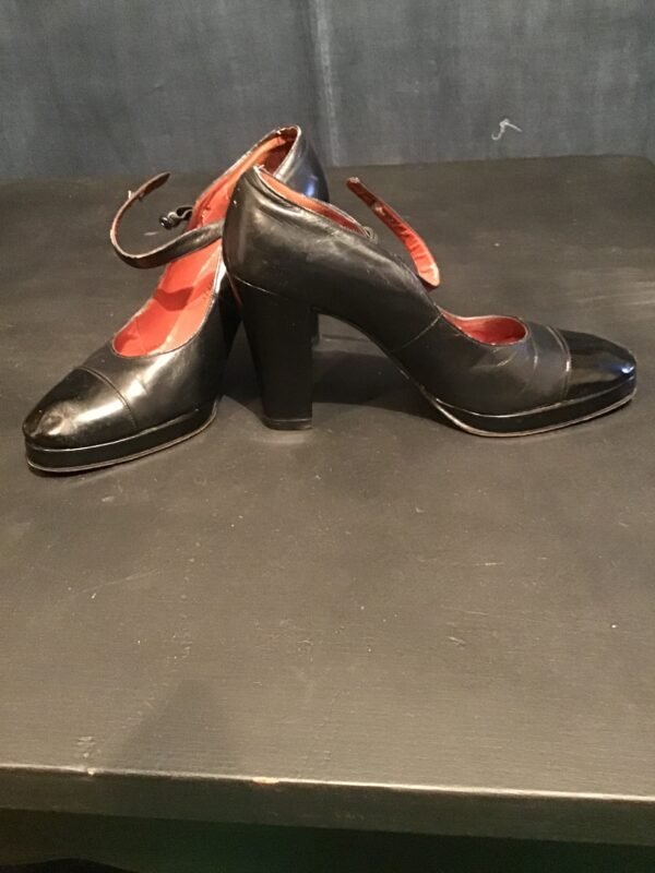 Yves saint Laurent – Image 3