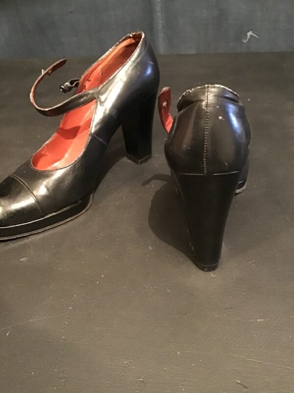 Yves saint Laurent – Image 2